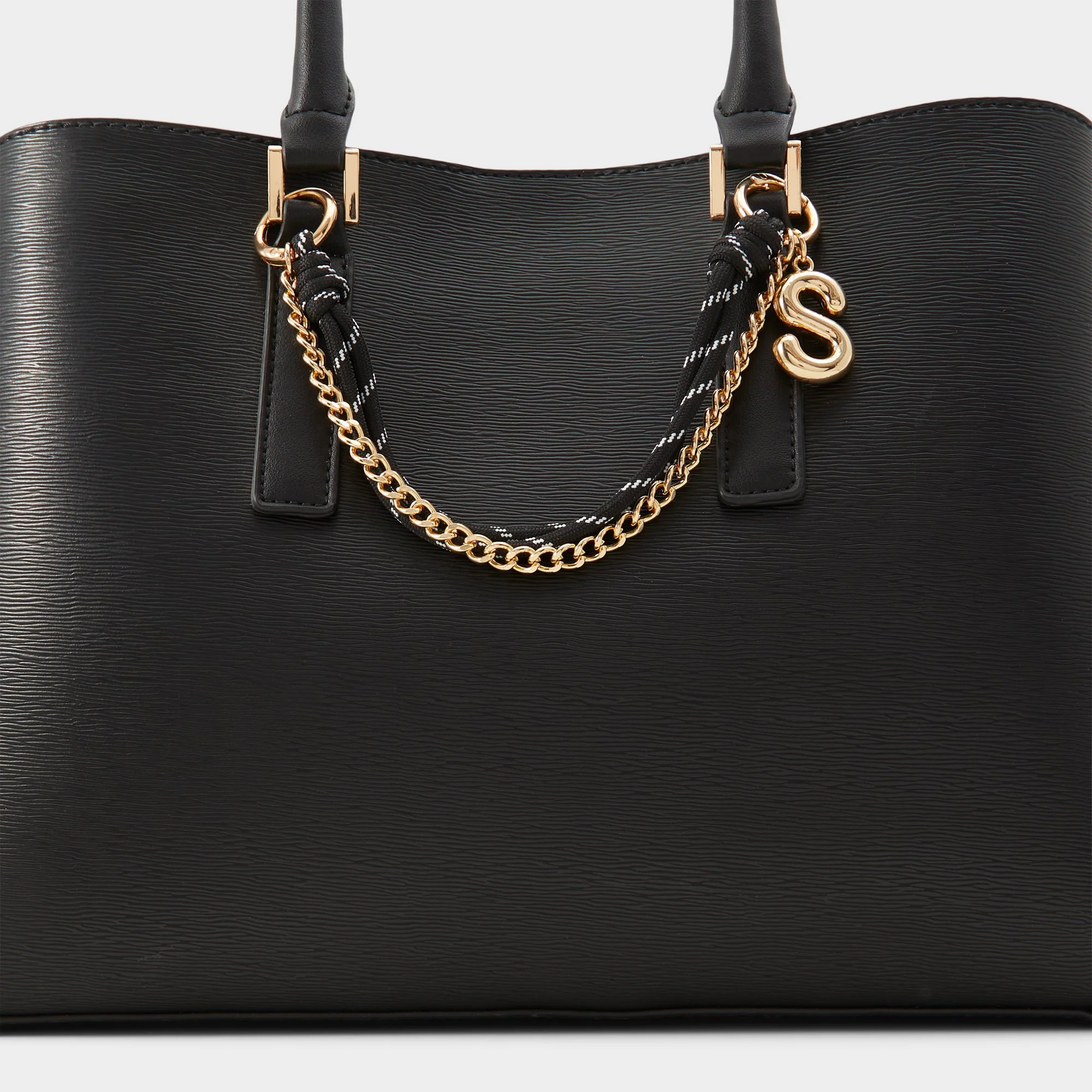 Alphabet - Aldo Outlet Shop