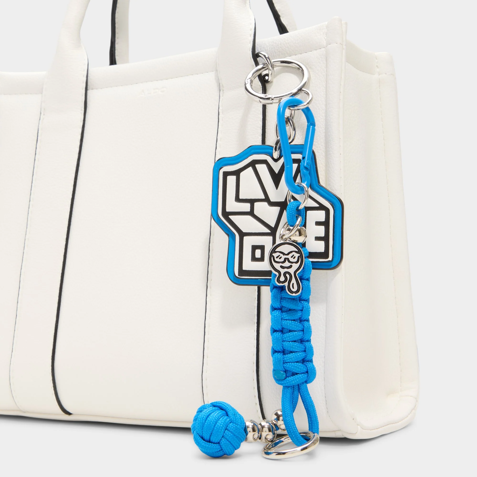 Timothy Goodman - Aldo Outlet Shop