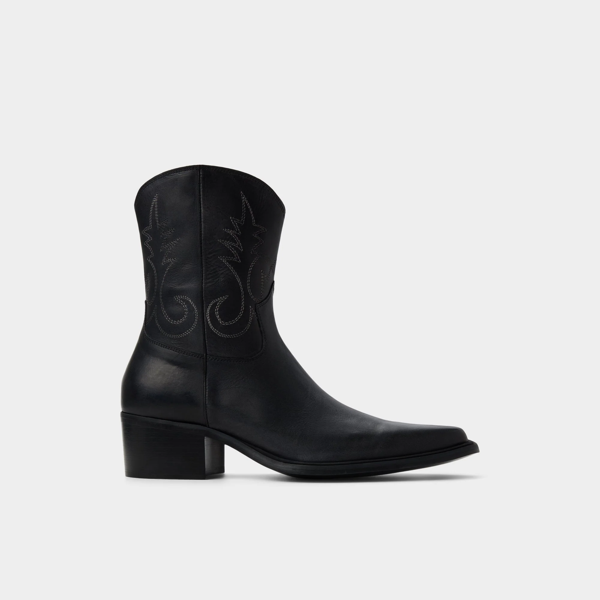 Guthrie - Aldo Outlet Shop