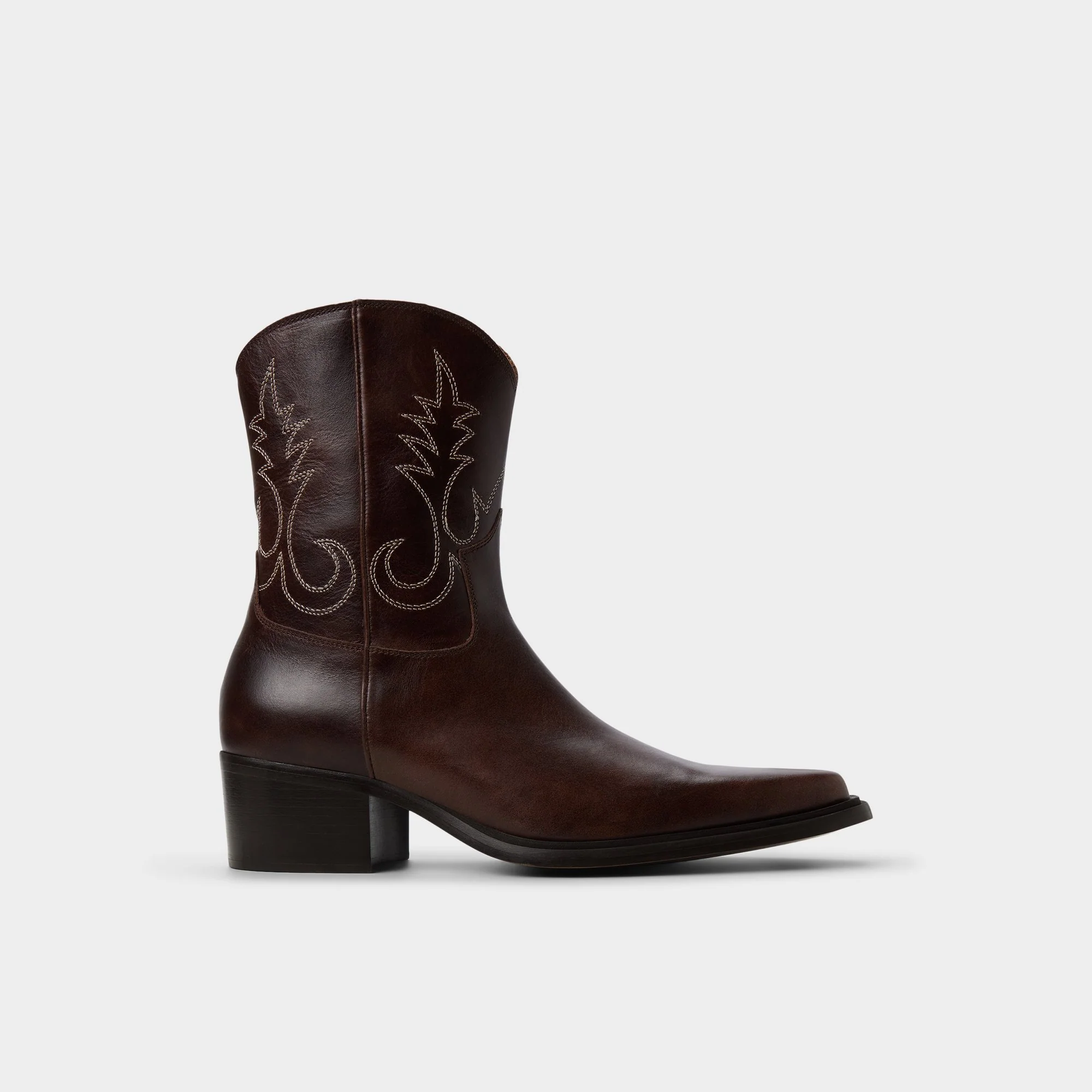 Guthrie - Aldo Outlet Shop