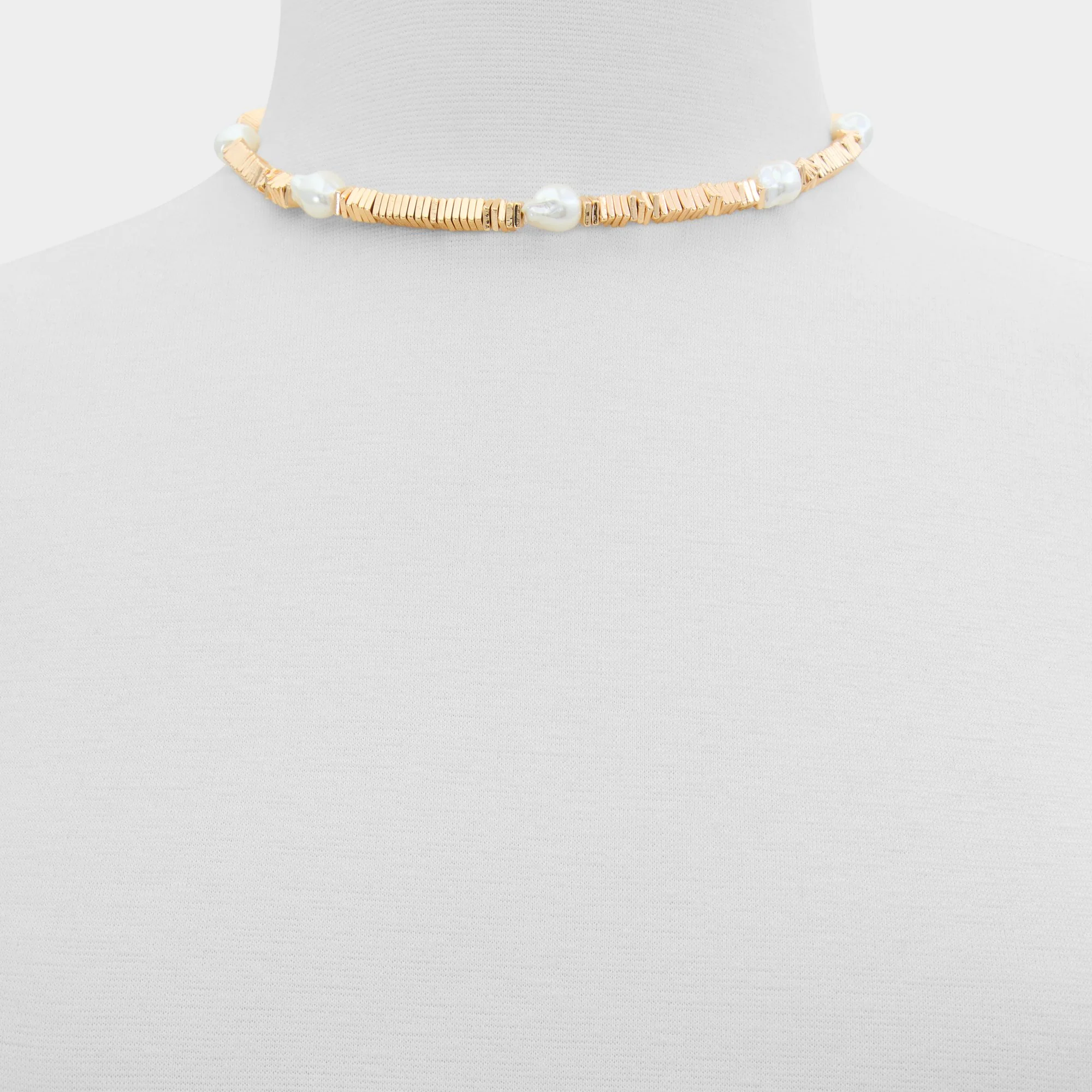 Amelinna - Aldo Outlet Shop