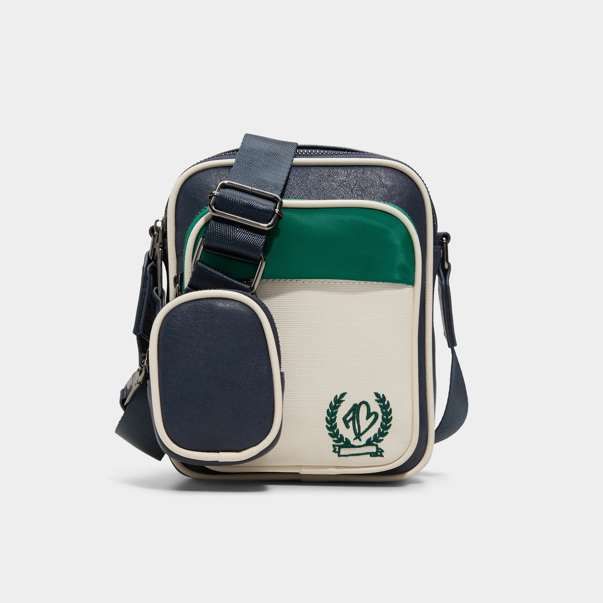 Legaorwennx - Aldo Outlet Shop