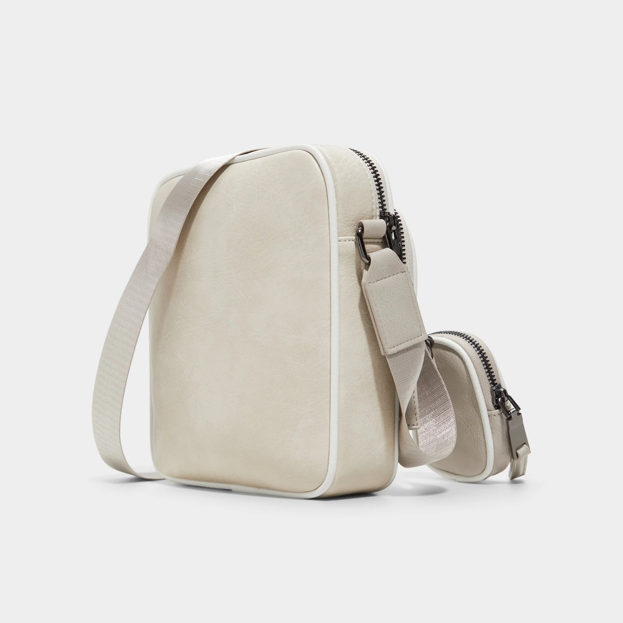 Legaorwennx - Aldo Outlet Shop