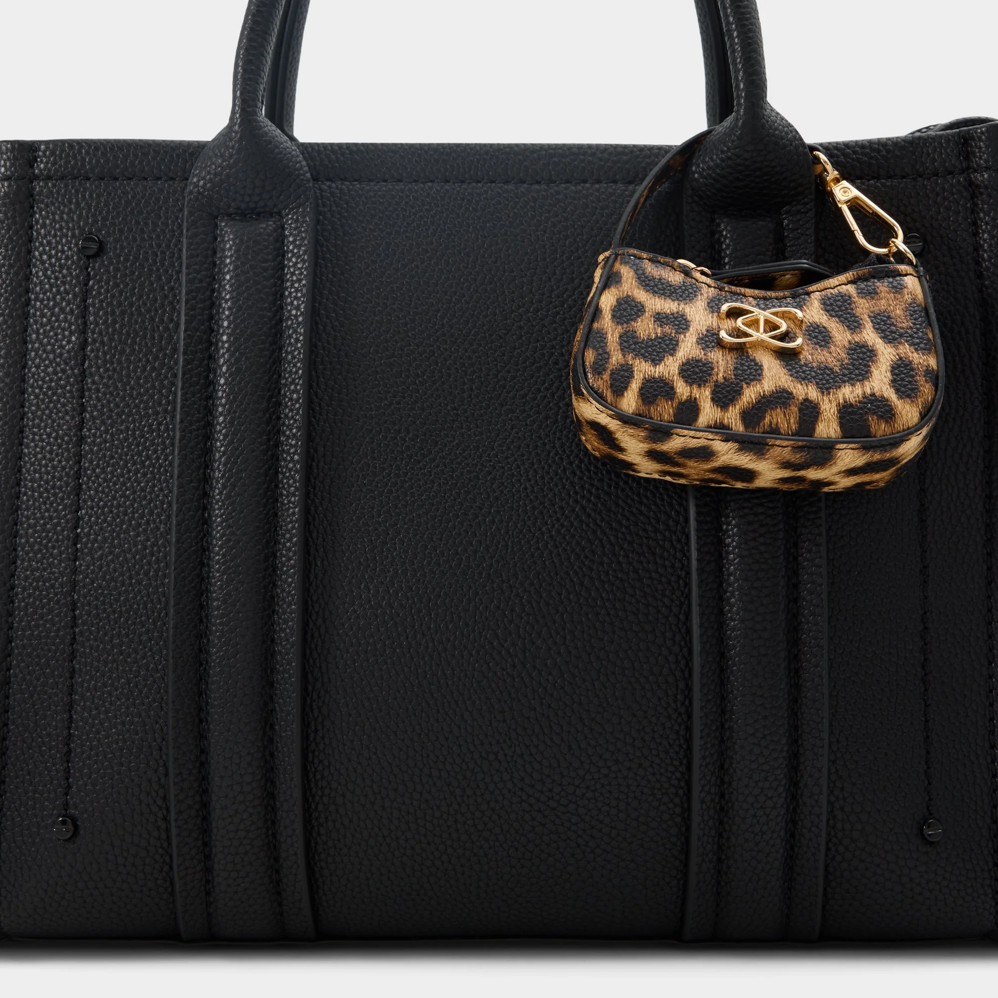 Miniccharlii - Aldo Outlet Shop