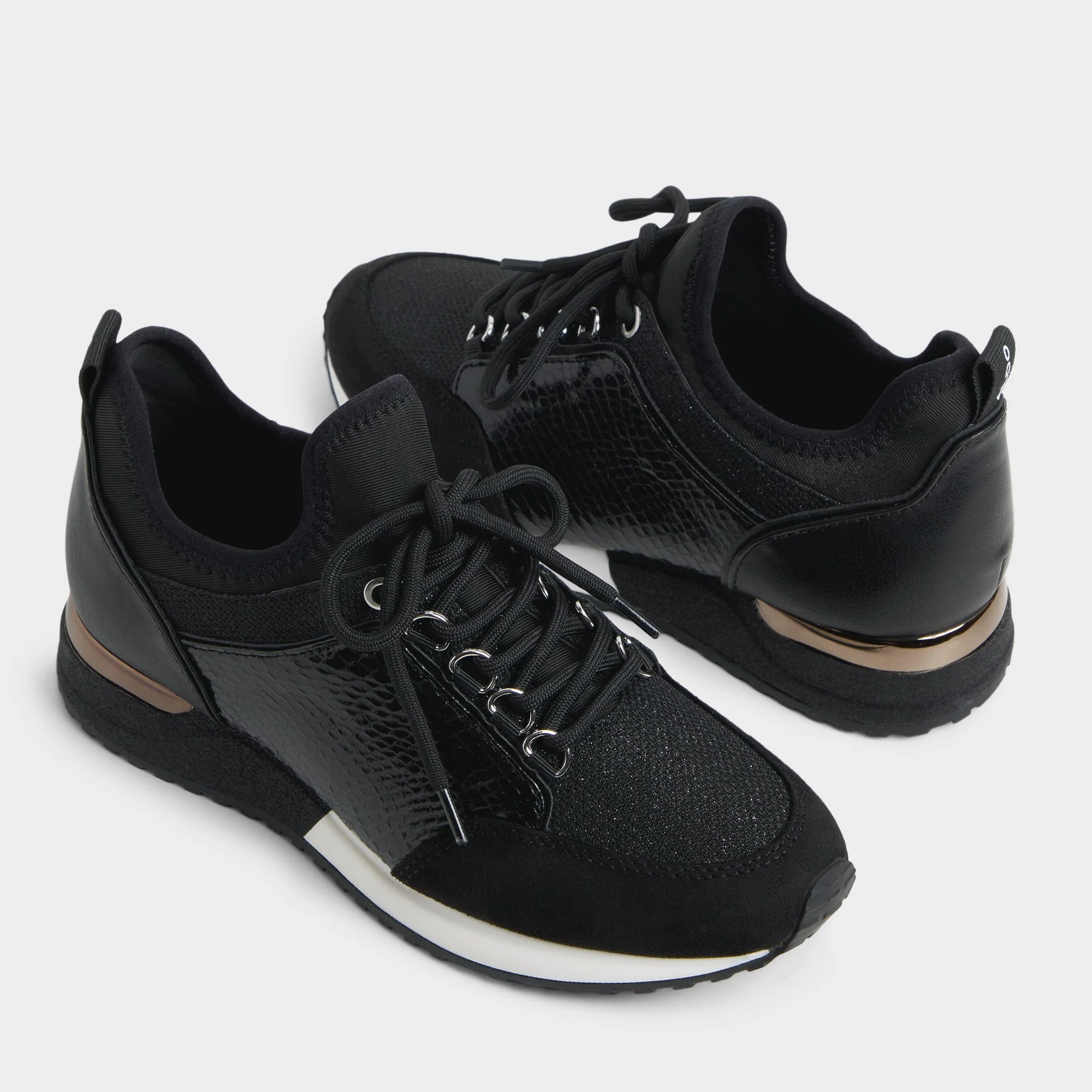 Courtwood - Aldo Outlet Shop