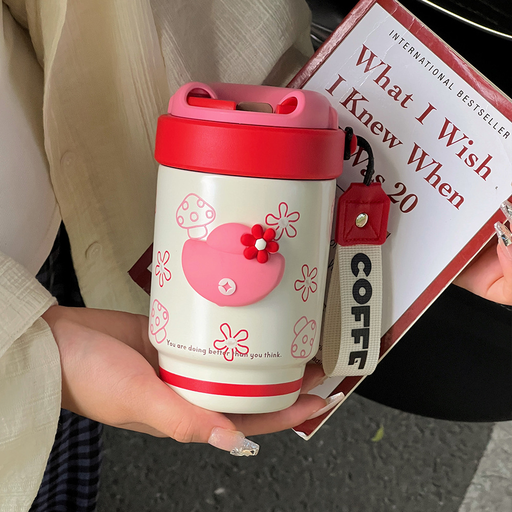 Heart Pattern Coffee Cup