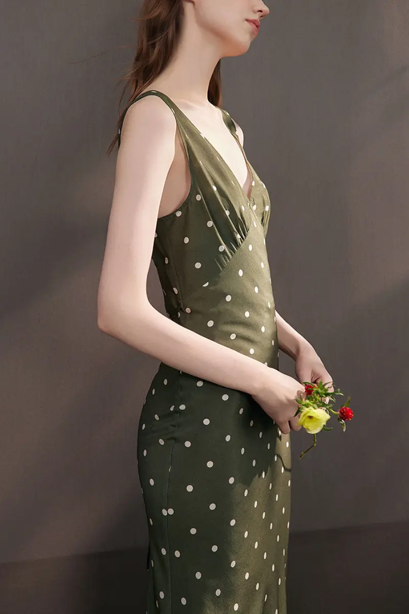 100 Silk Polka Dot Bias-Cut Midi Dress in Olive Green - HBQMJX