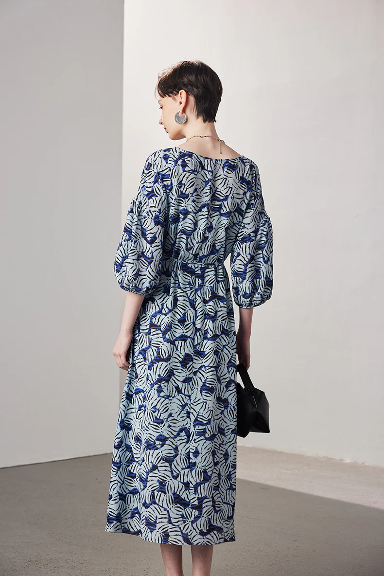 100 Mulberry Silk Leaf Print Balloon-Sleeve V-Neck Midi Dress with Tie Waist - HBQMJX