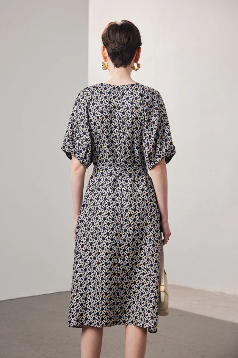 100 Mulberry Silk Chain Print Puff-Sleeve Belted Midi Dress with Pockets - HBQMJX