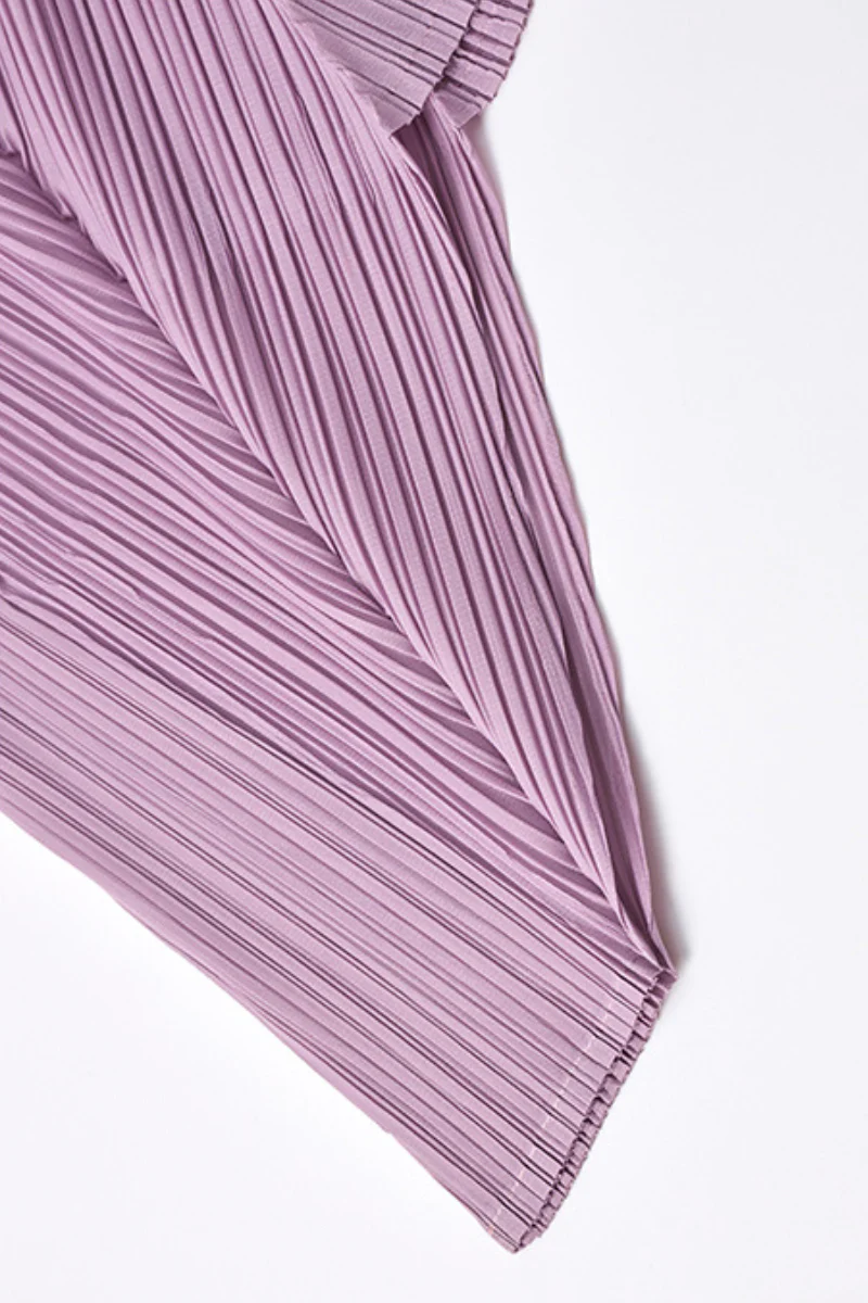 Designer Inspired Pleated Cap-Sleeve Top - HBQMJX