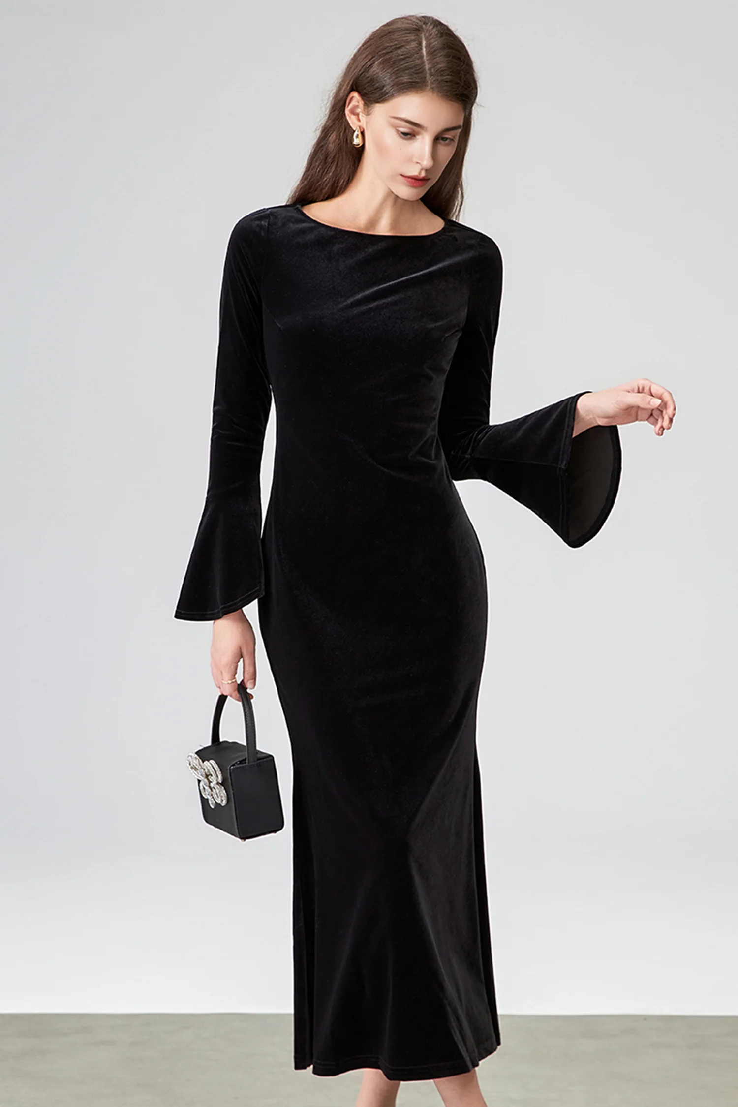 Black Velvet Long Sleeve Crewneck Maxi Dress - HBQMJX