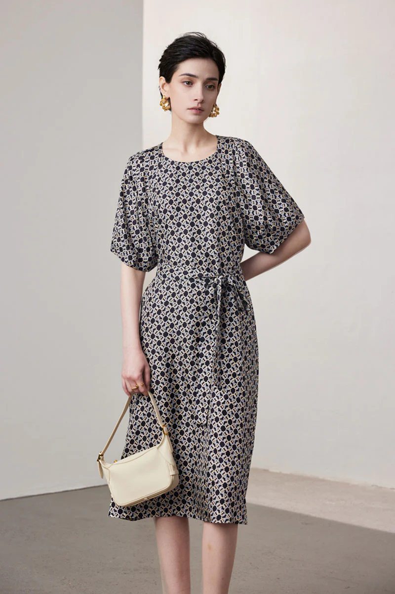 100 Mulberry Silk Chain Print Puff-Sleeve Belted Midi Dress with Pockets - HBQMJX