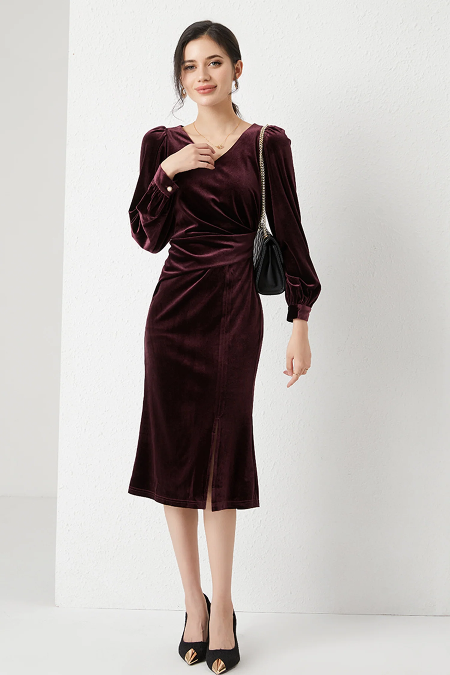 Burgundy Velvet Long Sleeve V-Neck Midi Dress - HBQMJX