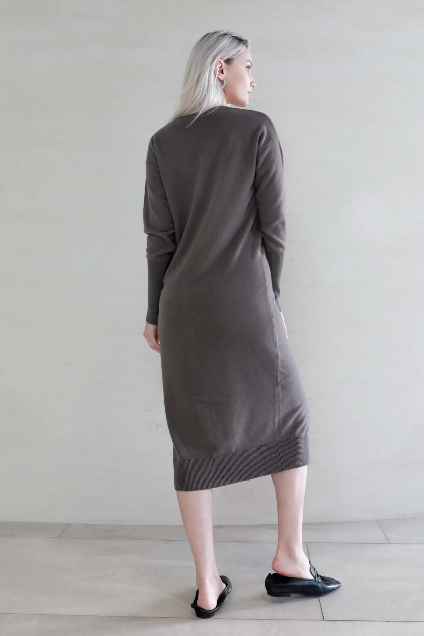 V-Neck Cardigan Sweater Dress in Merino Wool - HBQMJX