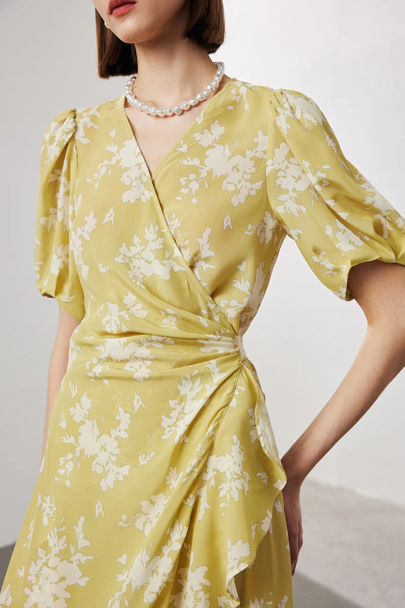 100 Mulberry Silk Floral Puff-Sleeve V-Neck Ruffle Wrap Midi Dress - HBQMJX