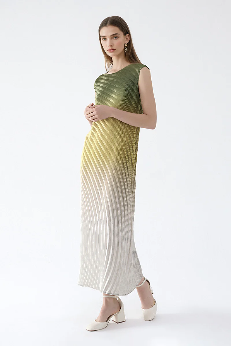 Designer Inspired Pleated Ombre Sleeveless Maxi Dress - HBQMJX