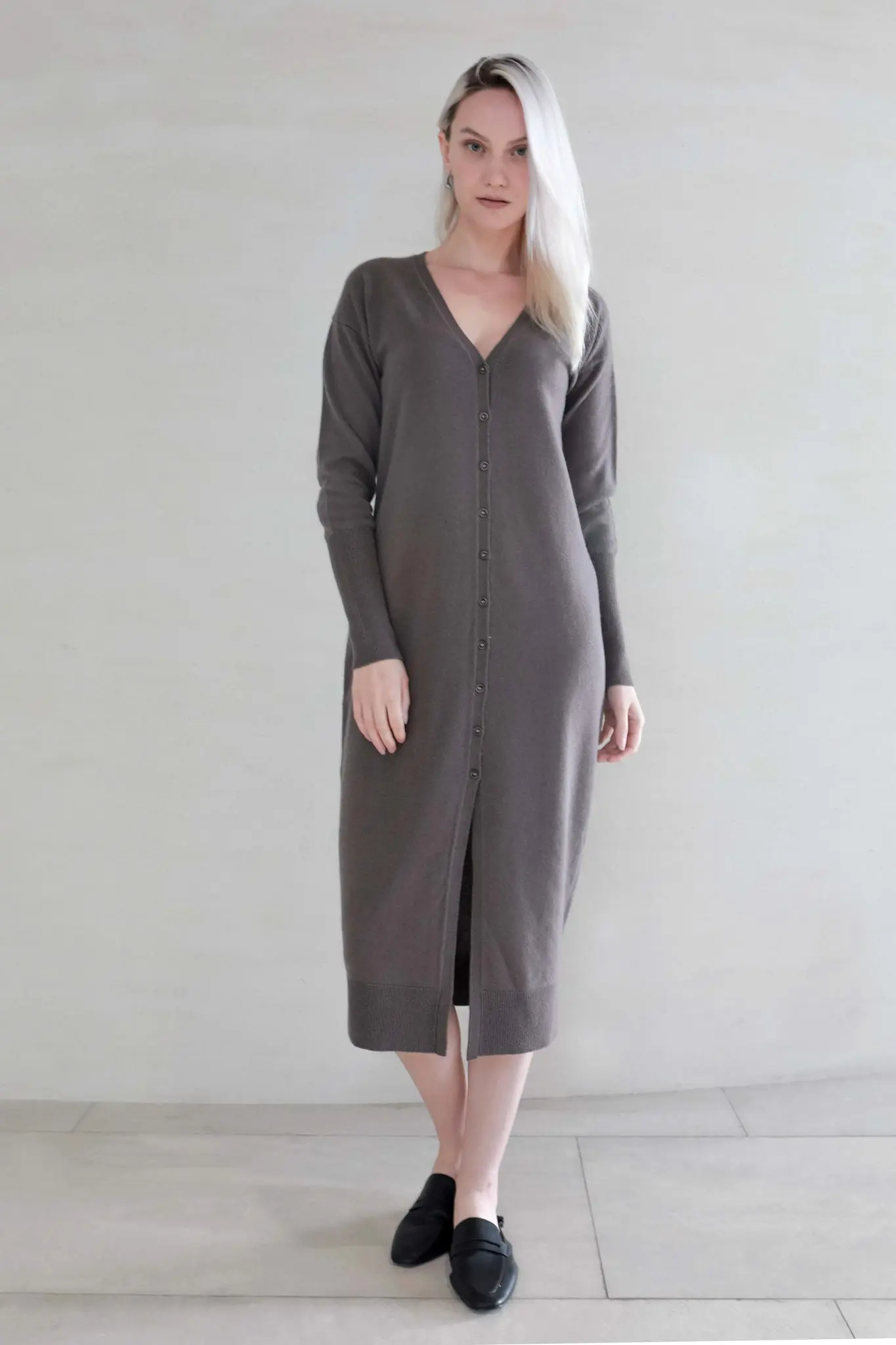 V-Neck Cardigan Sweater Dress in Merino Wool - HBQMJX