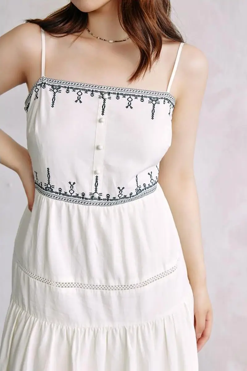White Tiered Embroidered Spaghetti-Strap Midi Dress - HBQMJX