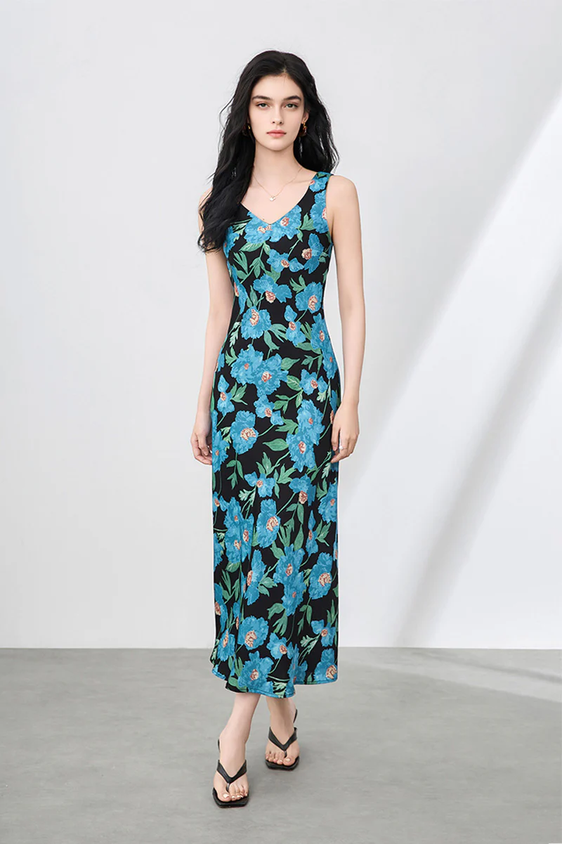 Blue Floral Sleeveless V-Neck Satin Midi Dress - HBQMJX