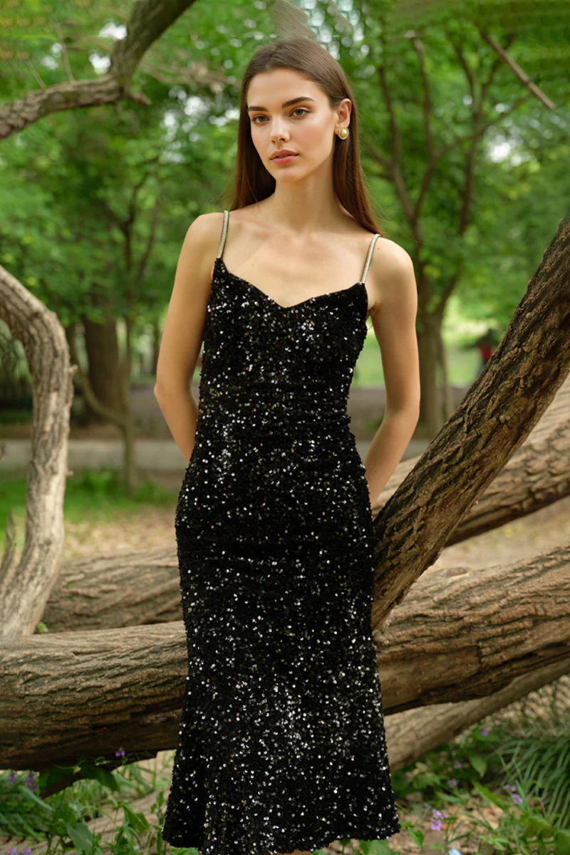 Black Sequin V-Neck Spaghetti-Strap Midi Dress - HBQMJX