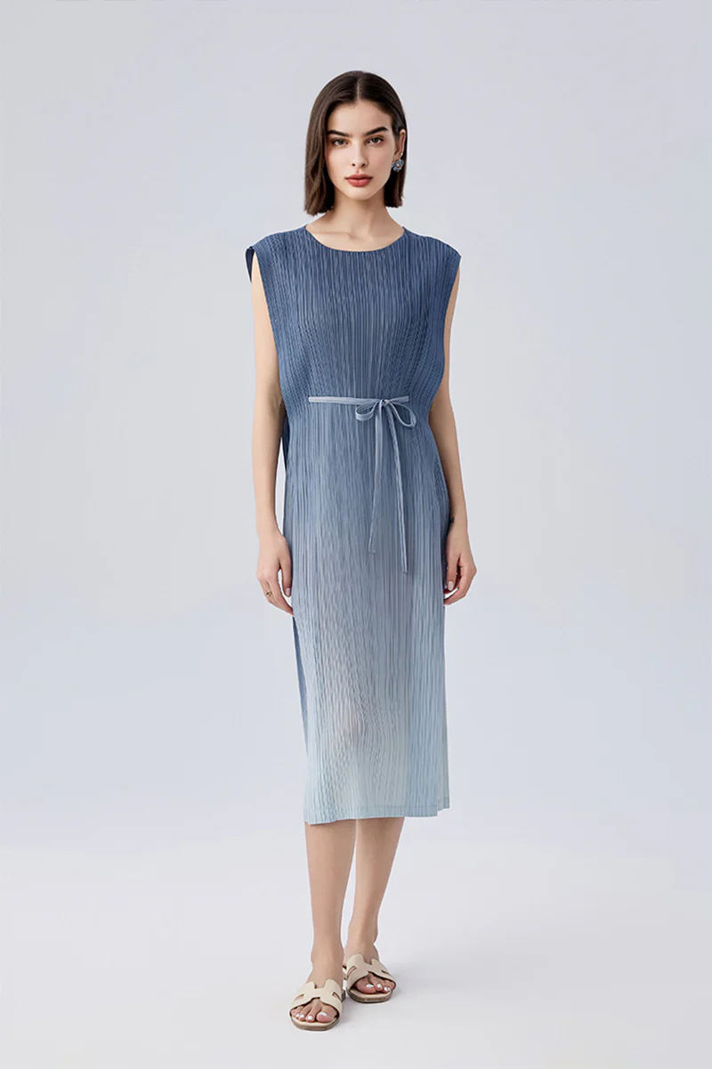 Ombre Pleated Sleeveless Midi Dress - HBQMJX