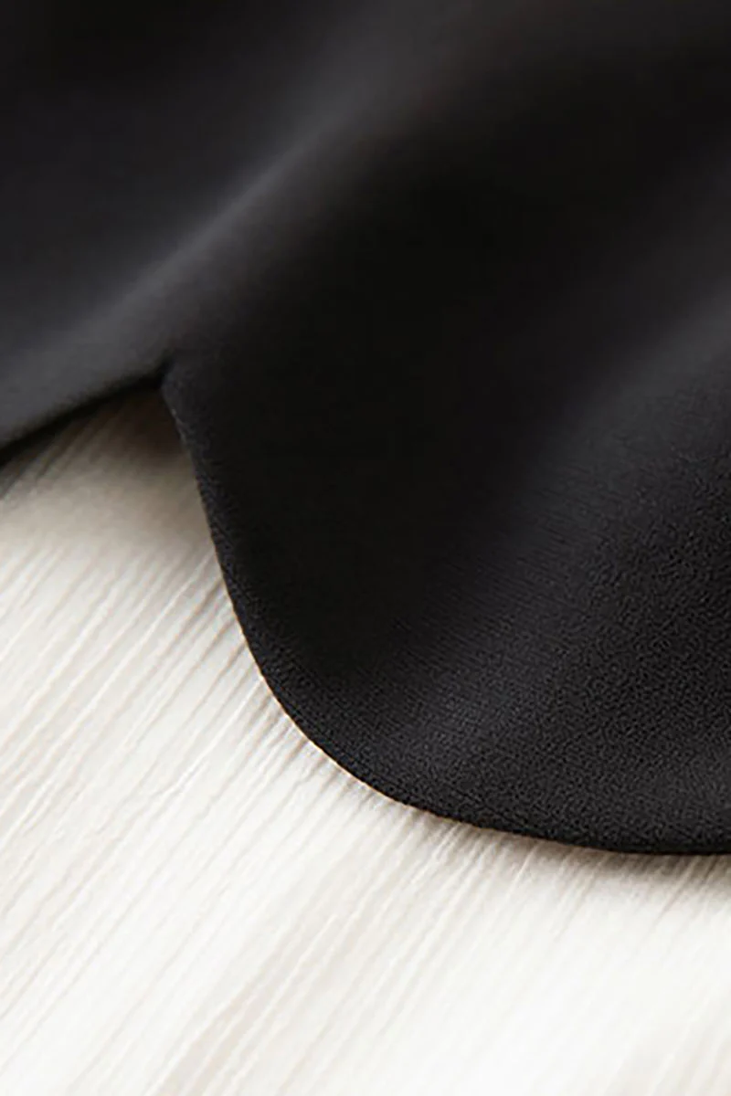 Black & White Short-Sleeve Mixed Media Midi Dress - HBQMJX