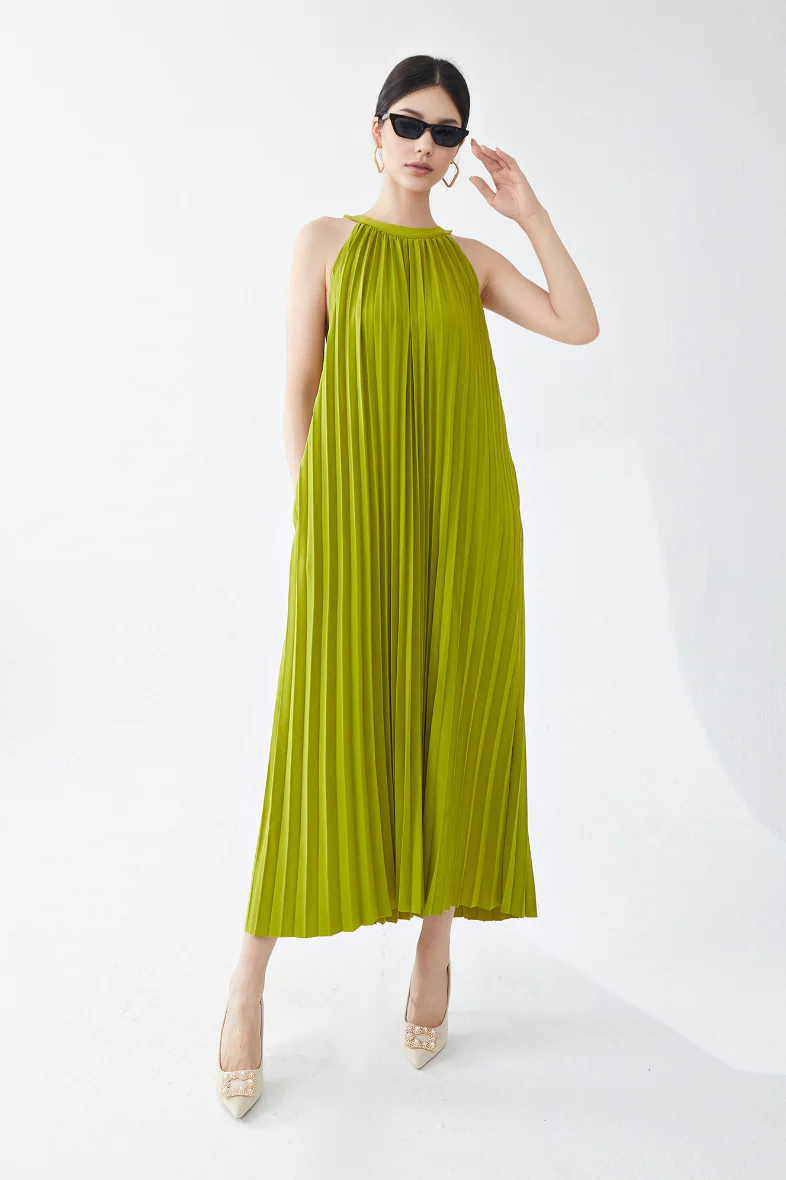 Designer Inspired Pleated Flowy Halter-Neck Midi Dress in Lime Green - HBQMJX