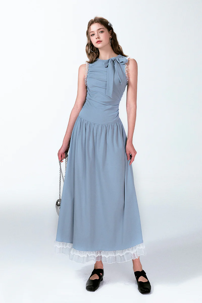 Blue Sleevelss Ruched Fit & Flare Maxi Dress with Bow & Lace - HBQMJX