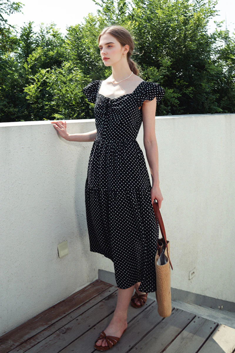 Black Polka-Dot Sweetheart Midi Dress - HBQMJX
