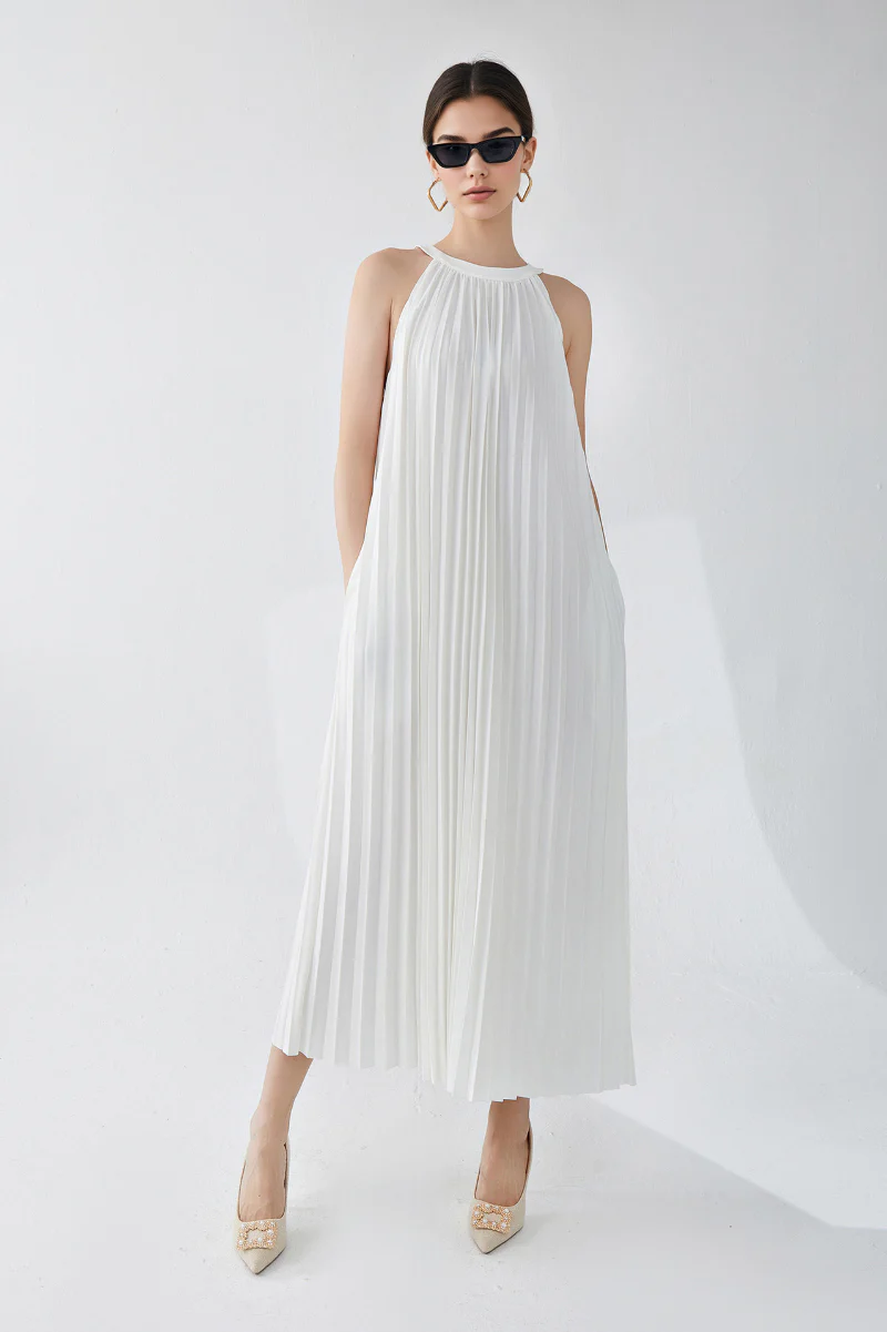 Designer Inspired Pleated Flowy Halter-Neck Midi Dress in White - HBQMJX