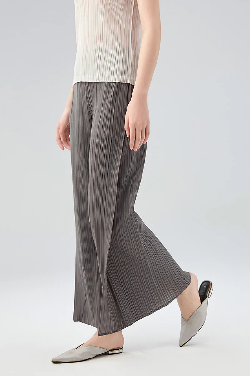Designer Inspired Pleated Wide-Leg Cropped Pants - HBQMJX