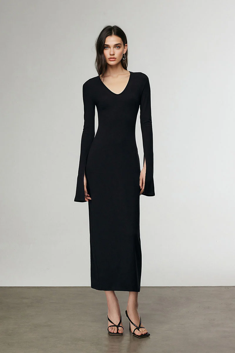 Black Long Sleeve Bodycon Maxi Dress with Back Cutout - HBQMJX