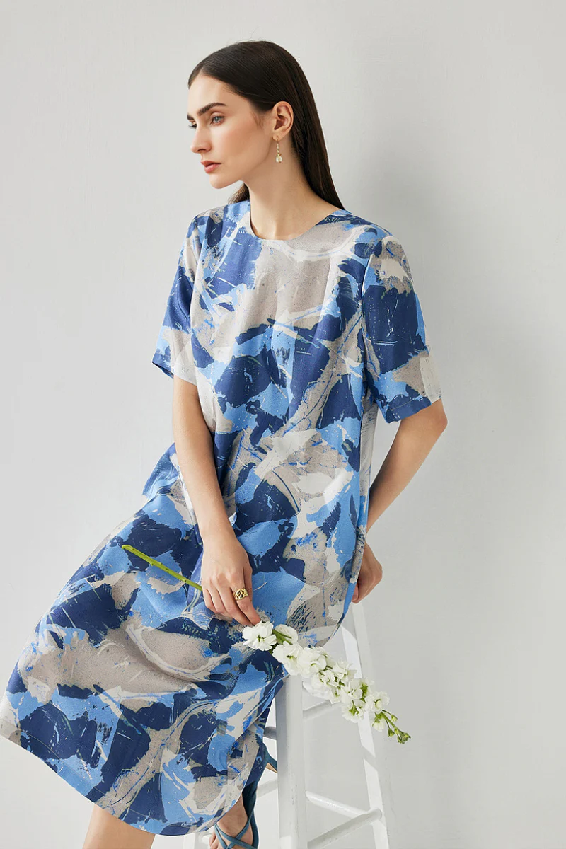 100% Silk Floral Midi Shift Dress with Pockets in Blue - HBQMJX