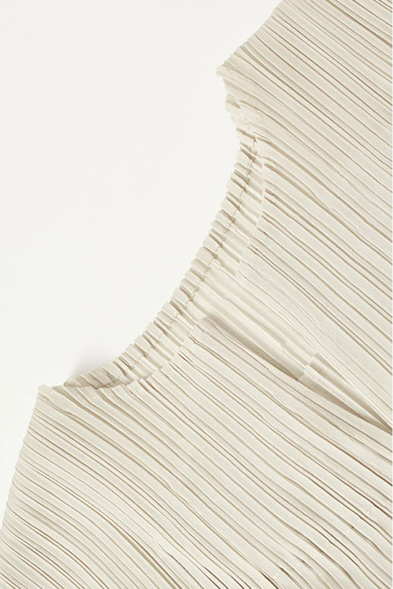 Designer Inspired Pleated Cap-Sleeve Midi Dress - HBQMJX