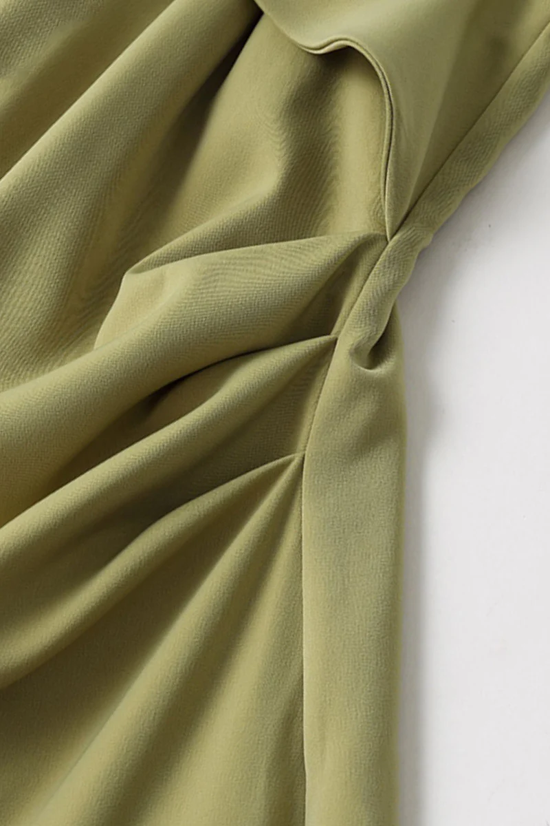 Green Spaghetti-Strap Twist-Front Midi Dress - HBQMJX