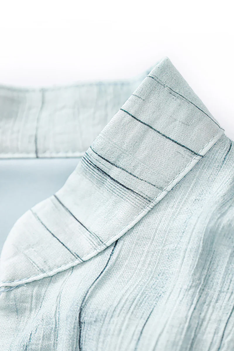 Tie-Dye Textured Cap-Sleeve Midi Dress in Light Blue - HBQMJX