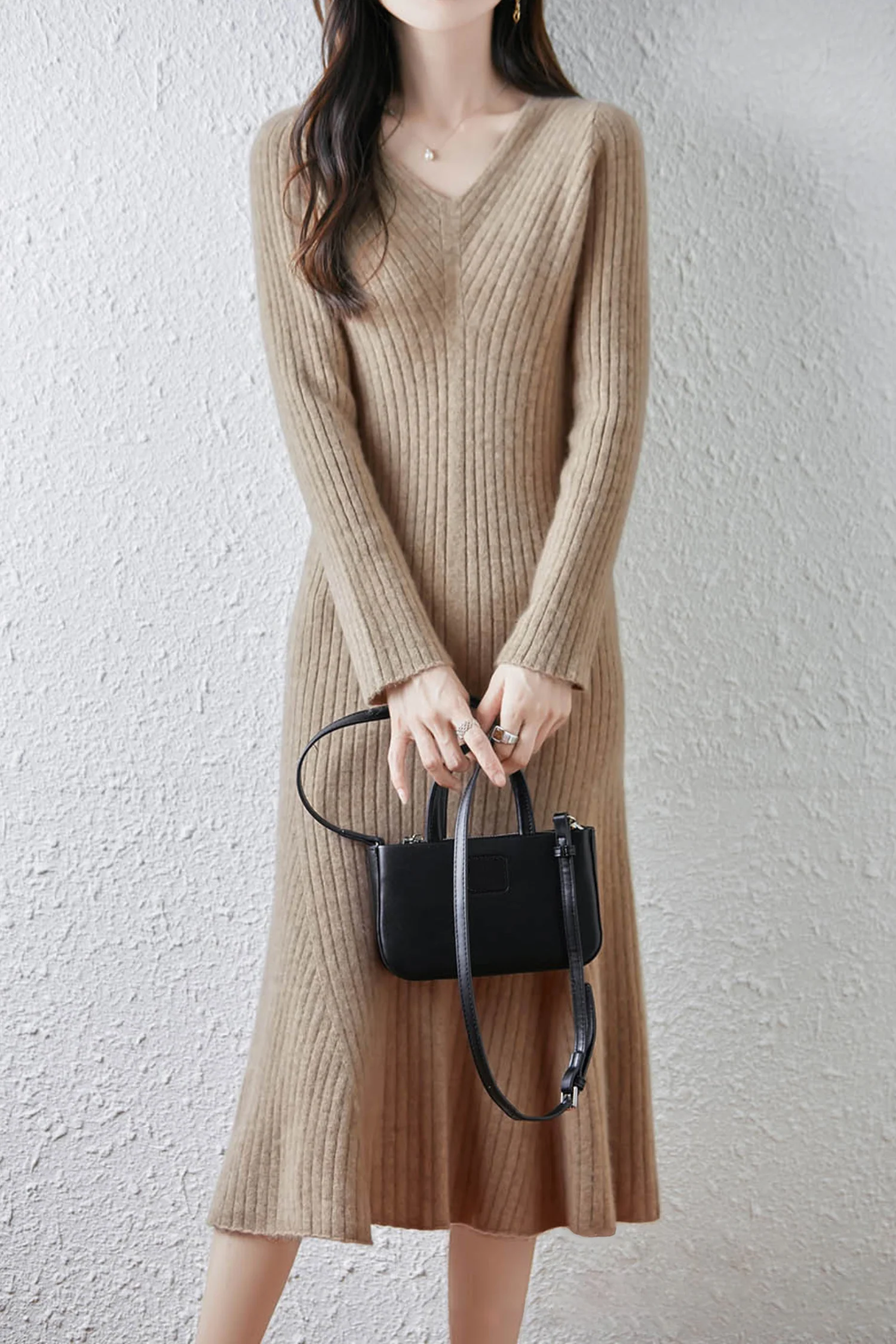 100% Wool Long Sleeve V-NecK Midi Sweater Dress - HBQMJX