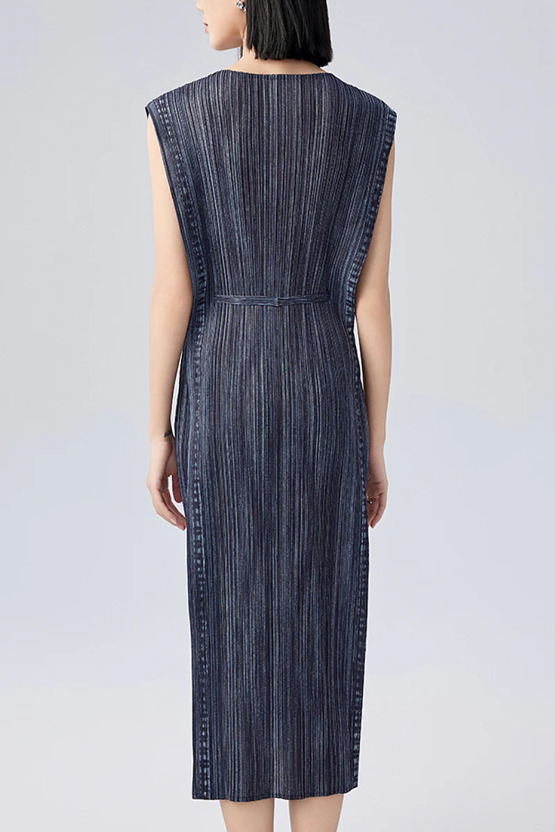 Designer Inspired Pleated Sleeveless Midi Dress - HBQMJX