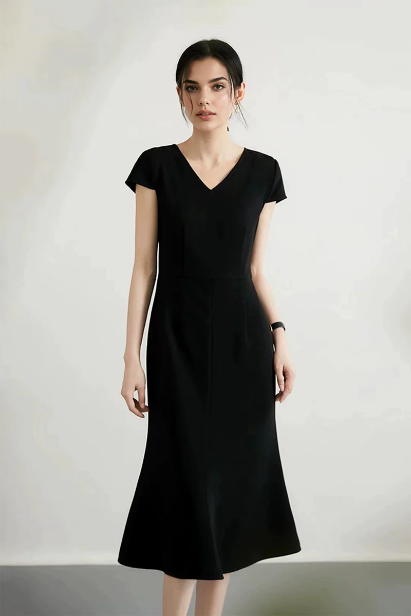 V-Neck Mermaid Midi Dress in Triacetate - HBQMJX