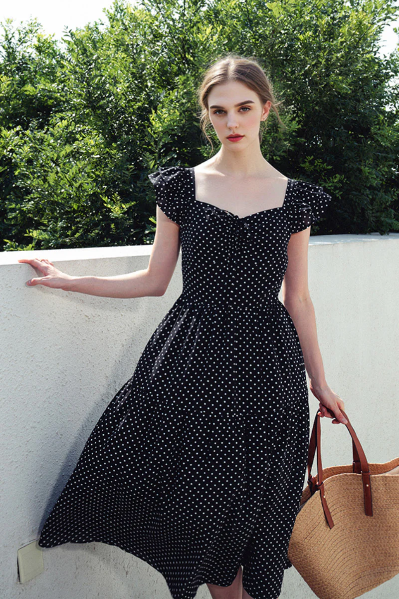 Black Polka-Dot Sweetheart Midi Dress - HBQMJX