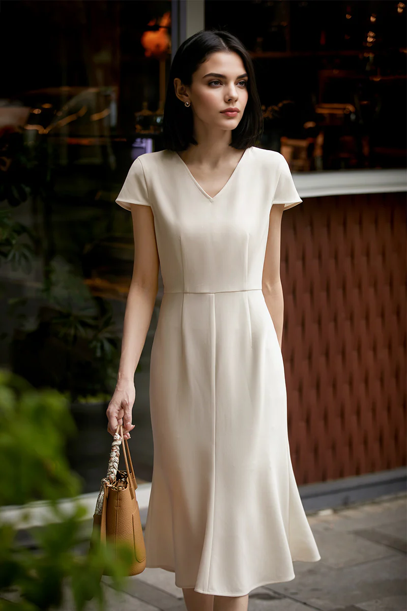 V-Neck Mermaid Midi Dress in Triacetate - HBQMJX