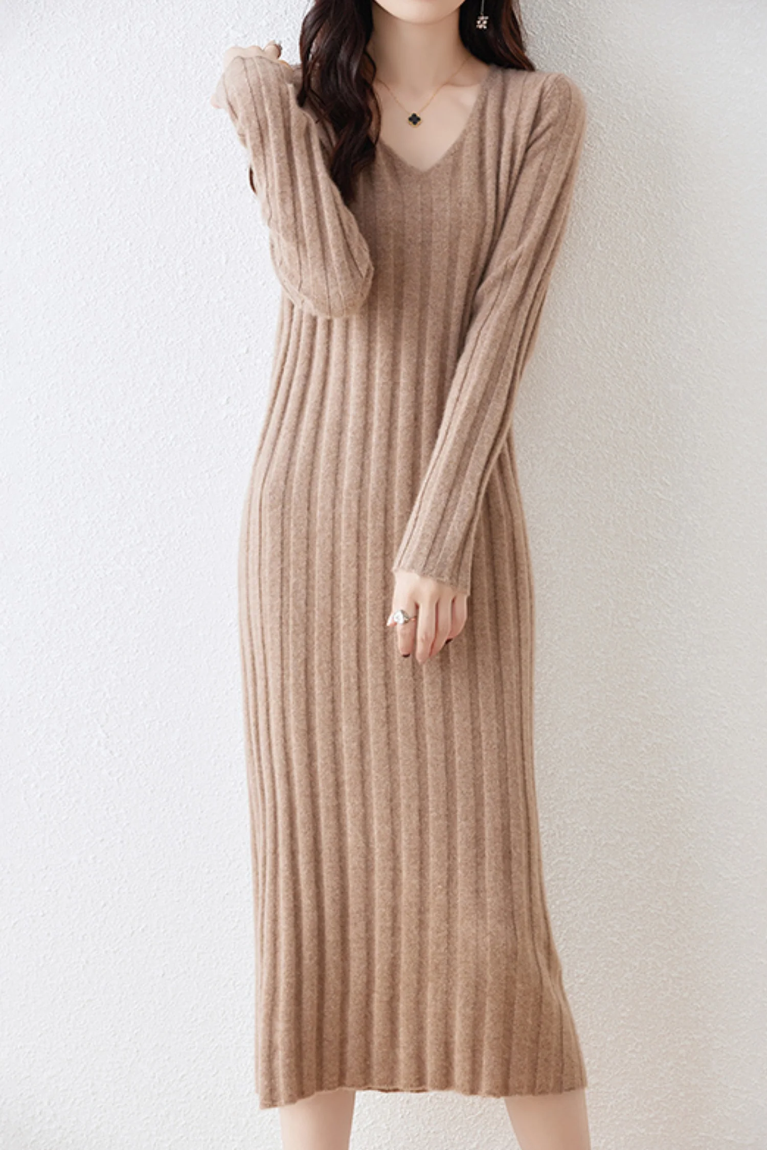 100% Merino Wool Long Sleeve Wide-Rib Midi Sweater Dress - HBQMJX
