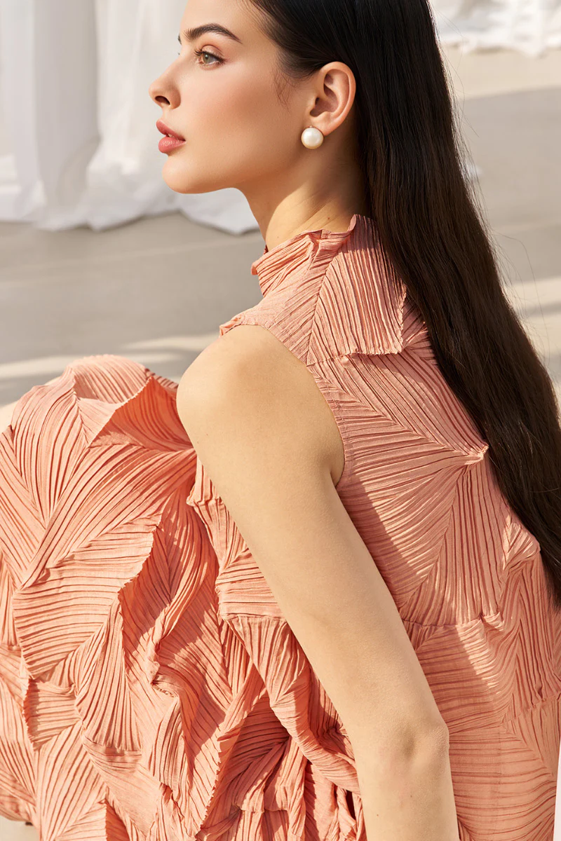 Designer Inspired Pleated Sleeveless Midi Dress in Coral - HBQMJX