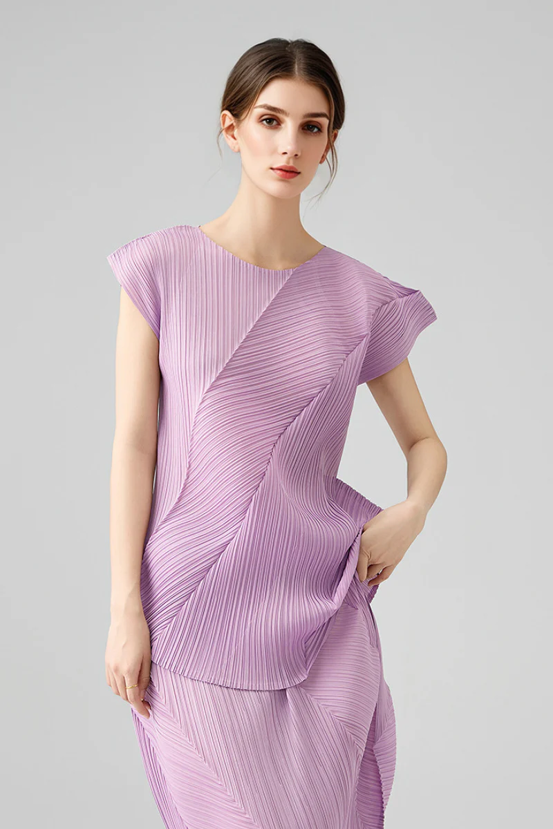 Designer Inspired Pleated Cap-Sleeve Top - HBQMJX