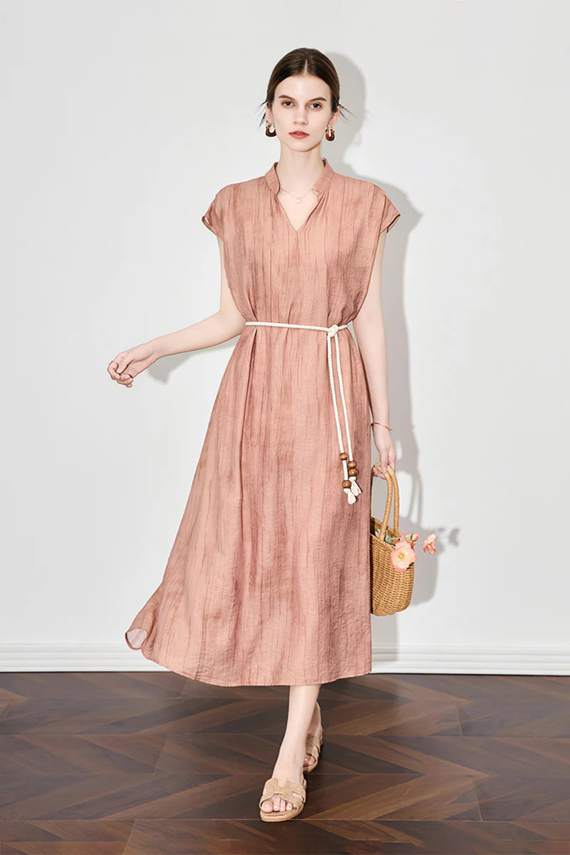 Tie-Dye Textured Cap-Sleeve Midi Dress in Terracotta - HBQMJX