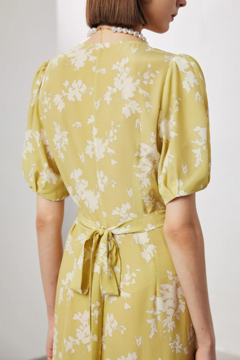 100 Mulberry Silk Floral Puff-Sleeve V-Neck Ruffle Wrap Midi Dress - HBQMJX