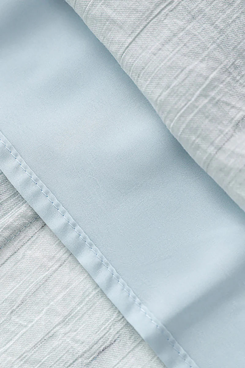 Tie-Dye Textured Cap-Sleeve Midi Dress in Light Blue - HBQMJX