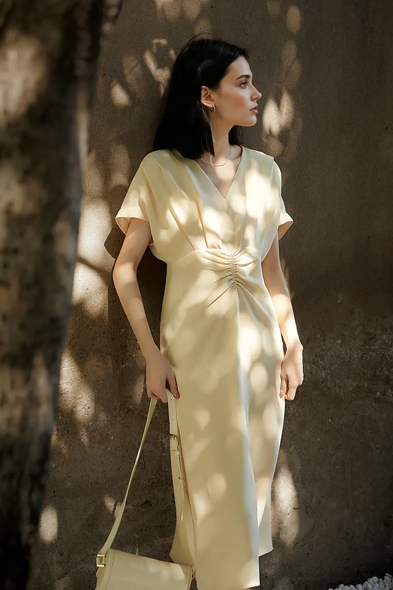 Yellow Triacetate V-Neck Gathered Waist Midi Dress - HBQMJX
