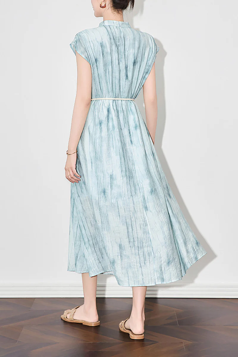 Tie-Dye Textured Cap-Sleeve Midi Dress in Light Blue - HBQMJX