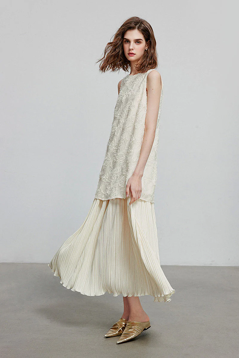 White Pleated Frayed Jacquard Mixed-Media Midi Dress - HBQMJX